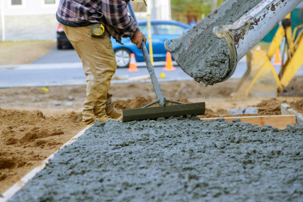 Best Concrete Walkway Installation  in Van Buren, MO