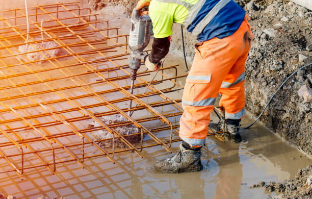Best Commercial Concrete Contractor  in Van Buren, MO